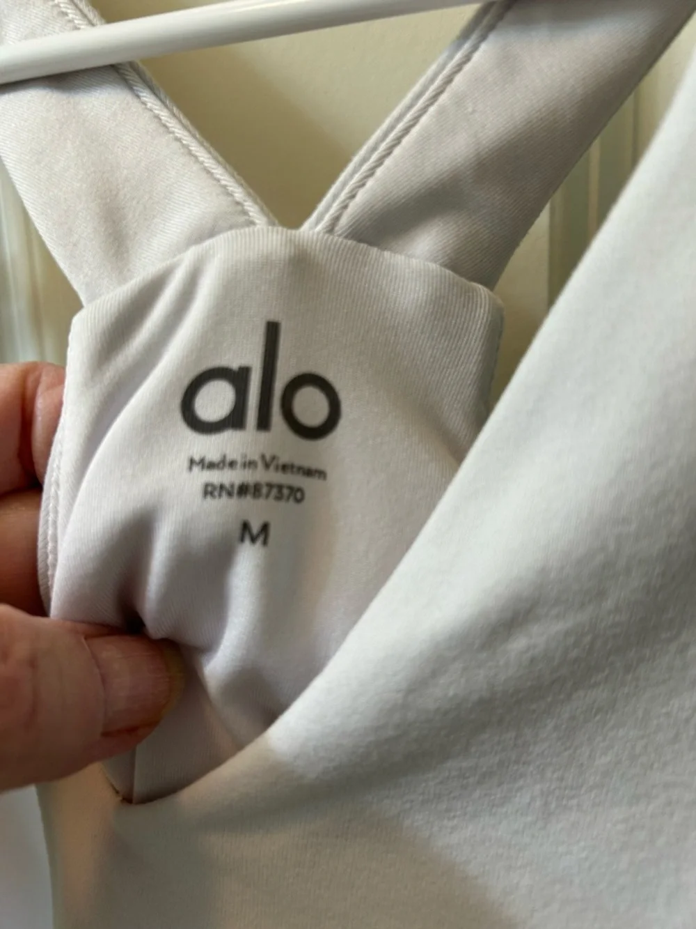 ALO Yoga Light Gray Crossback Crop Tank - Picture 3 of 3